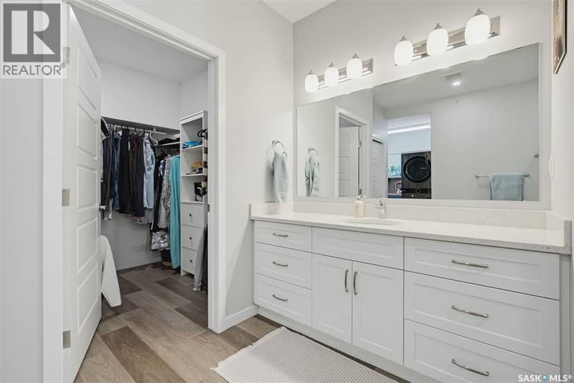 406 131 Beaudry CRESCENT — photo 19 of 40
