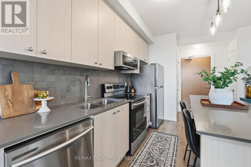 424 - 1105 Leger Way — photo 9 of 40