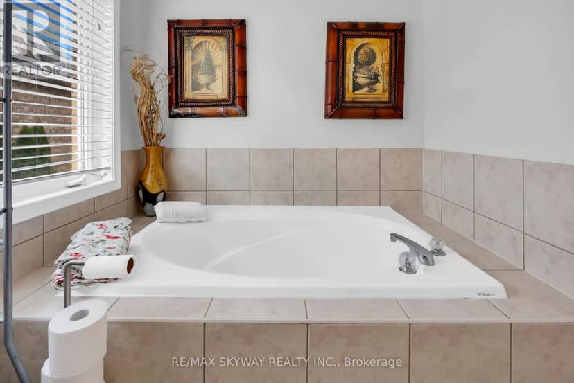 6214 Miriam Way — photo 30 of 40