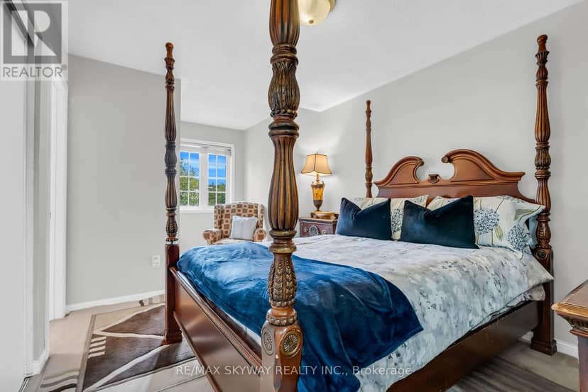 6214 Miriam Way — photo 34 of 40