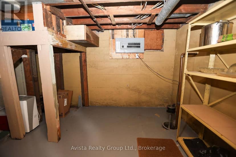 426 Christina Street E — photo 23 of 40