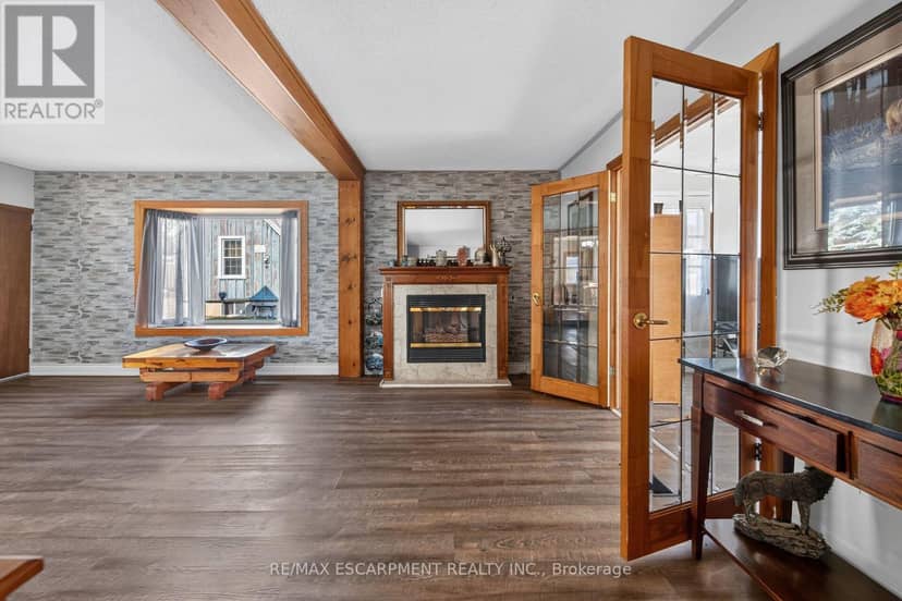 909 Tamarac Street — photo 18 of 40