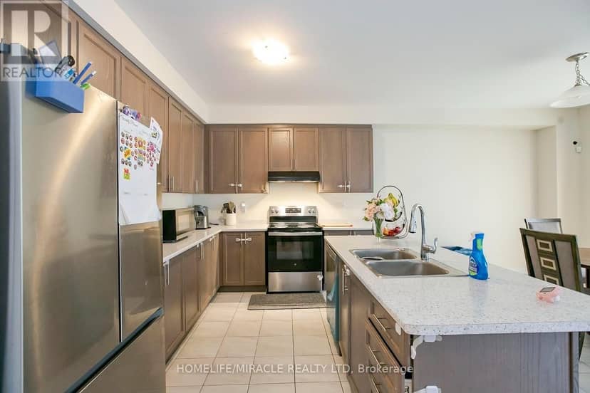 106 Higgins Avenue — photo 19 of 40
