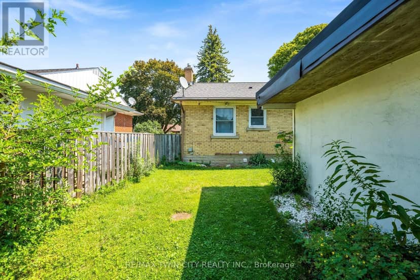 169 Bruce Street — photo 38 of 40