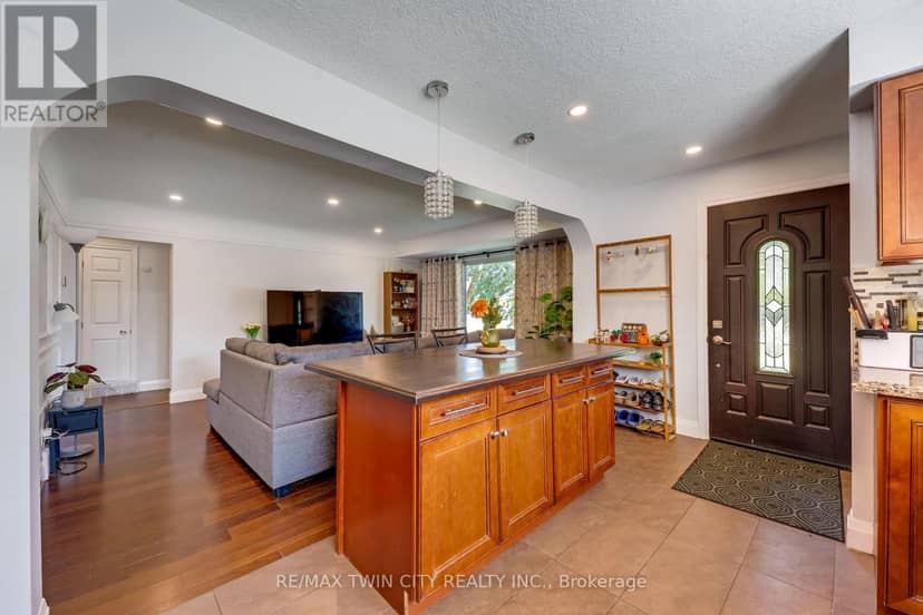 169 Bruce Street, Kitchener, photo 7