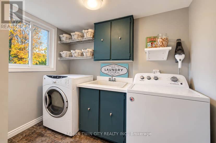 63 Winding Way, Kitchener, photo 7