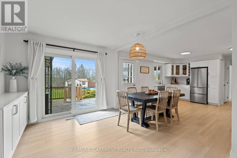 5090 Blackheath Road — photo 16 of 40