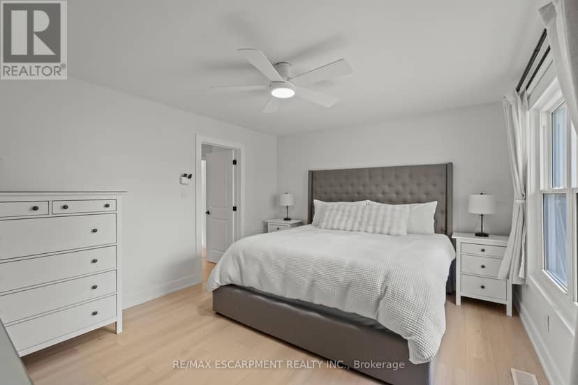 5090 Blackheath Road — photo 20 of 40