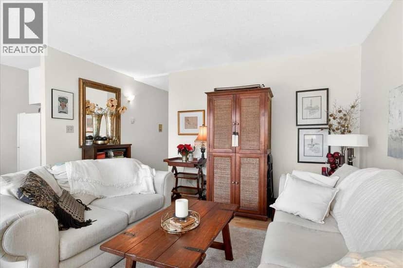 5, 916 3 Avenue NW, Calgary, photo 6