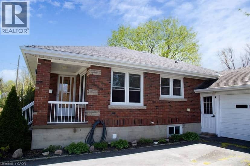 42 HAWTHORNE Avenue — photo 2 of 40