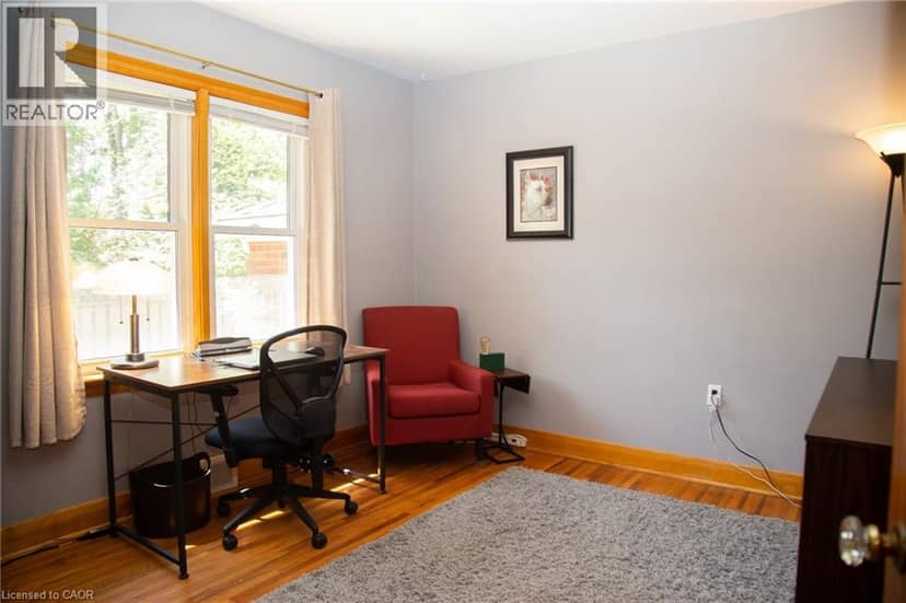 42 HAWTHORNE Avenue — photo 20 of 40