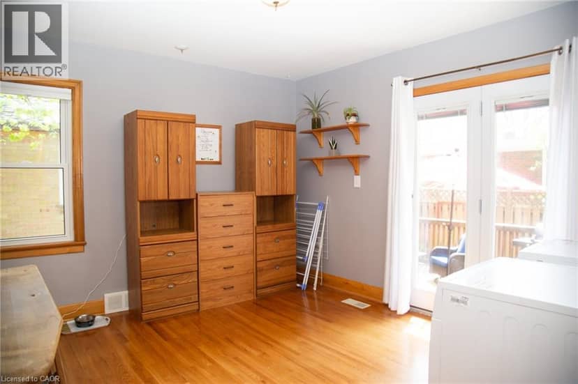 42 HAWTHORNE Avenue — photo 23 of 40