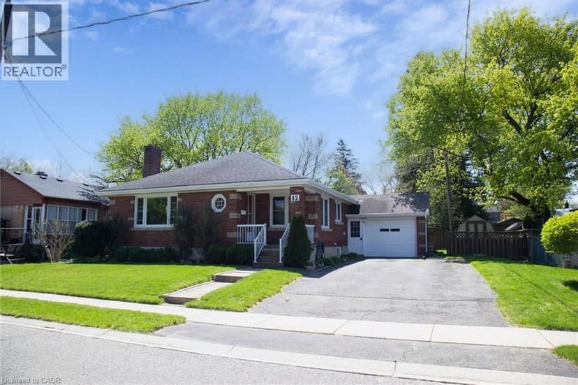42 HAWTHORNE Avenue — photo 1 of 40