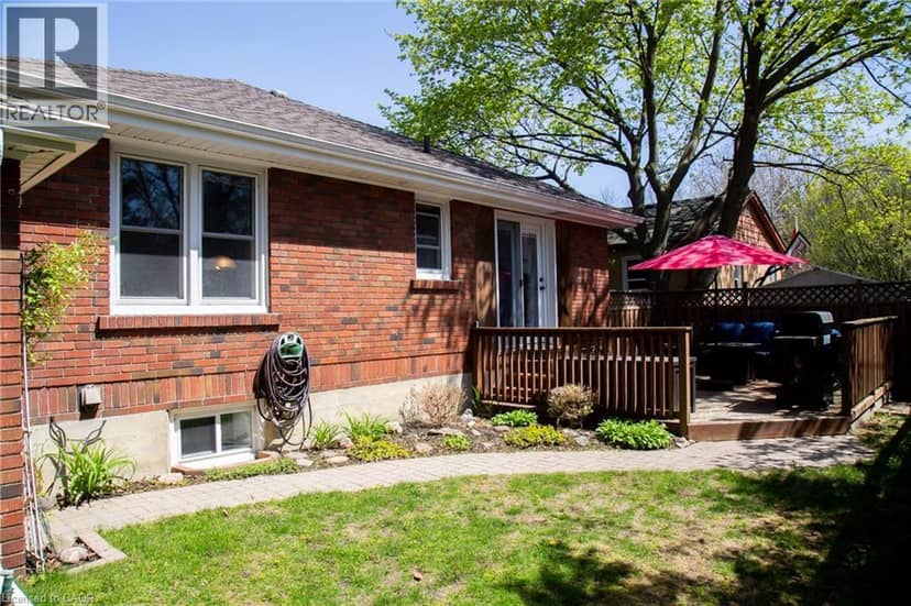 42 HAWTHORNE Avenue — photo 30 of 40