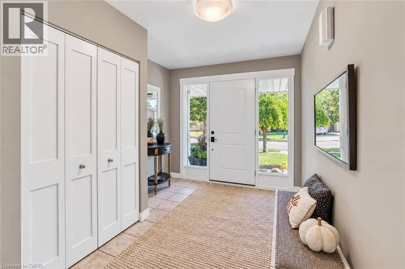 127 MIDLAND Drive, Kitchener, photo 8