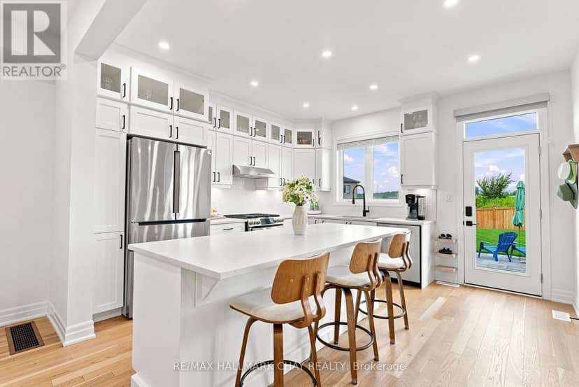 90 McBride Trail, Barrie, photo 7