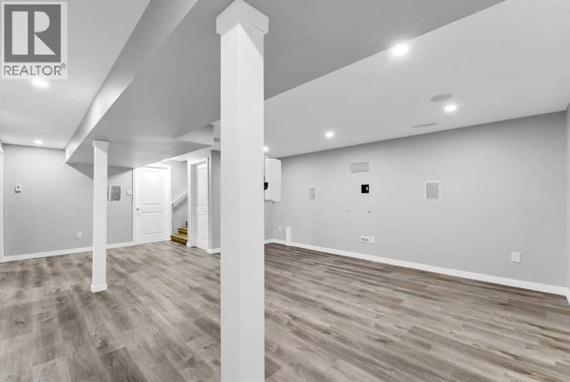 14 Markwick Drive SE — photo 32 of 40