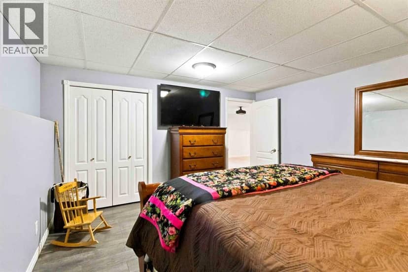 104 DICKEY Bay — photo 30 of 39
