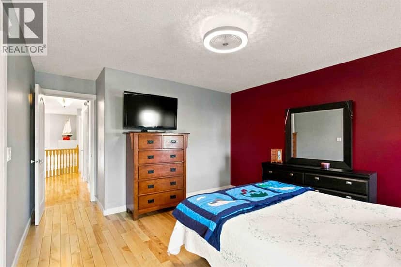 104 DICKEY Bay — photo 17 of 39