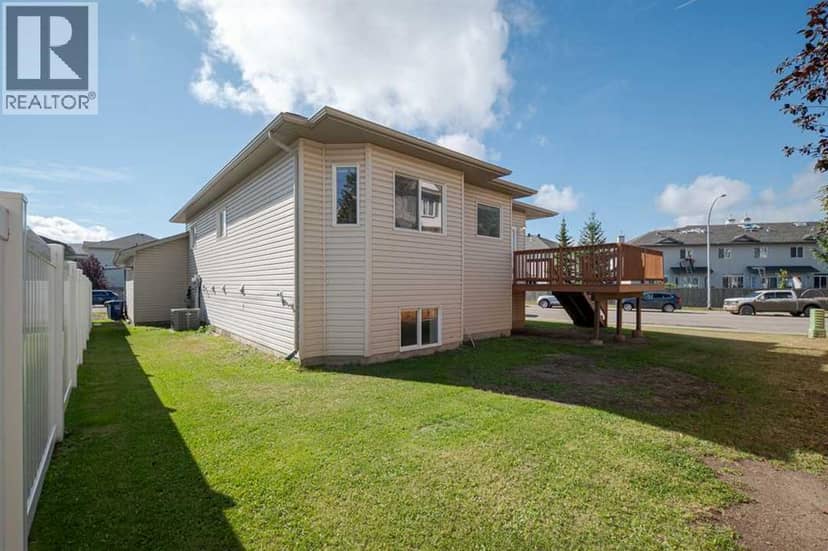 233 Wilson Drive, Fort McMurray, photo 3