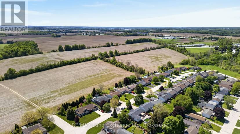 469 Grandview Road, North Huron, photo 3