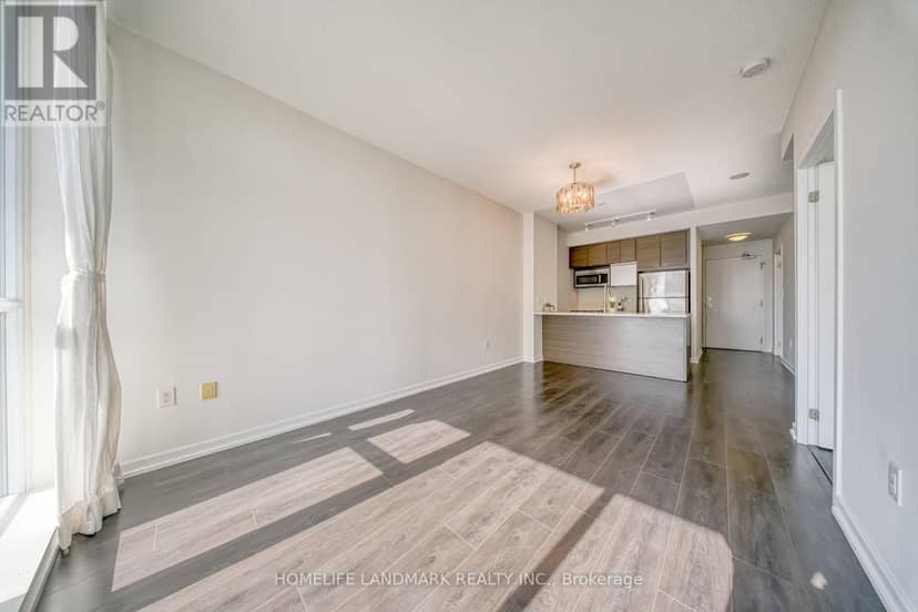 1606 - 62 Forest Manor Road — photo 15 of 36