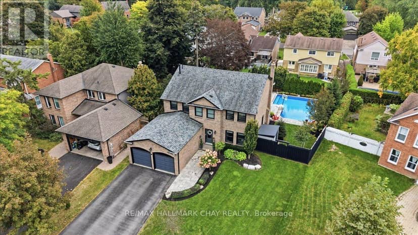 5 Draper Court, Whitby