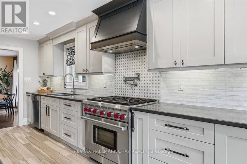5 Draper Court, Whitby, photo 6