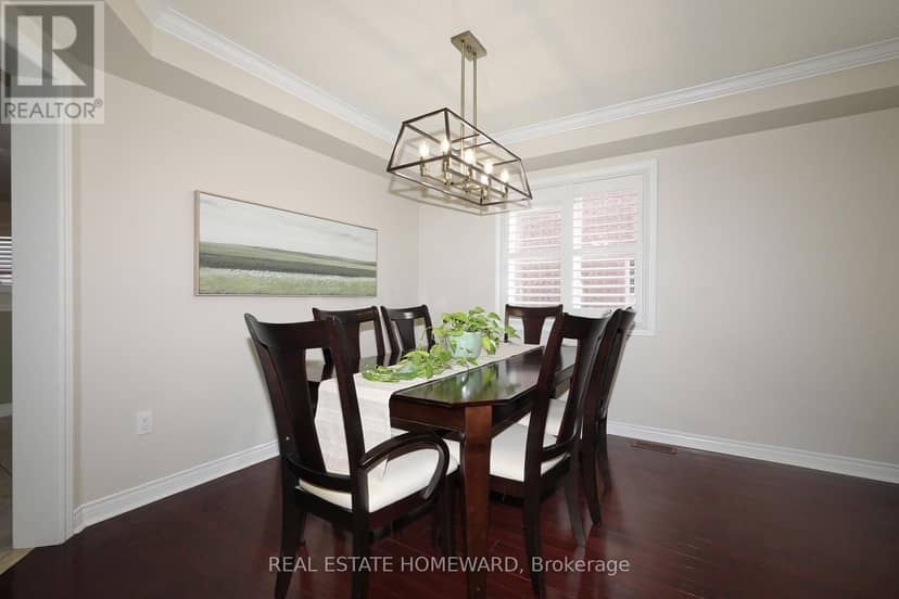 174 Tormina Boulevard — photo 9 of 40