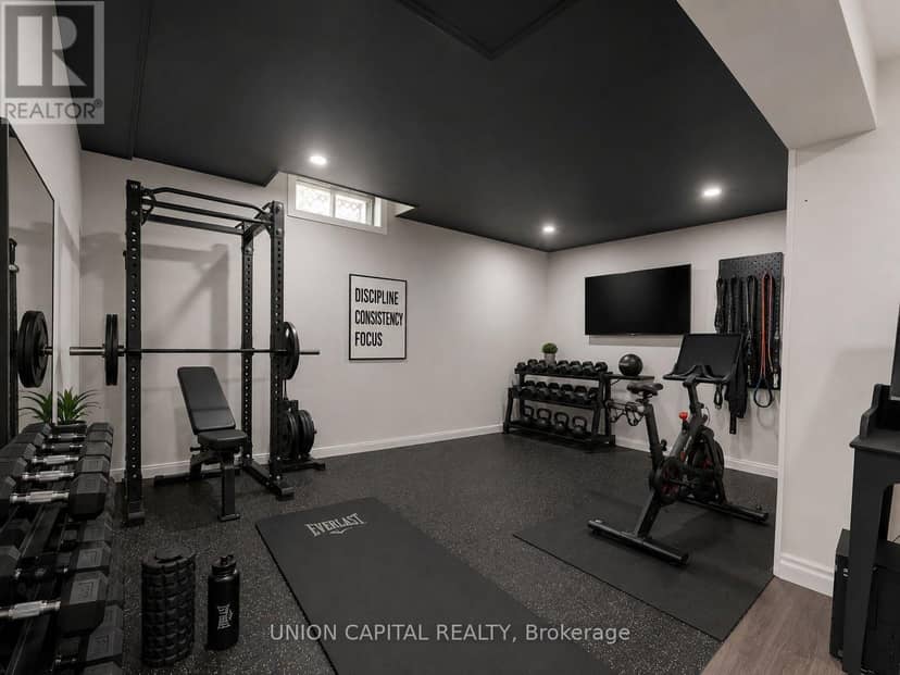 772 Pebble Court — photo 35 of 40