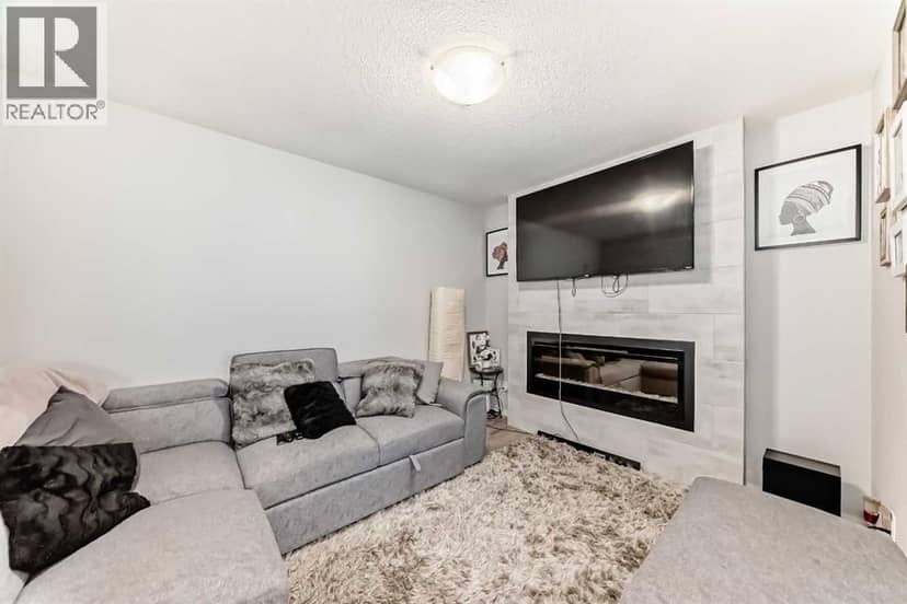 115 Cityscape Boulevard NE — photo 11 of 37