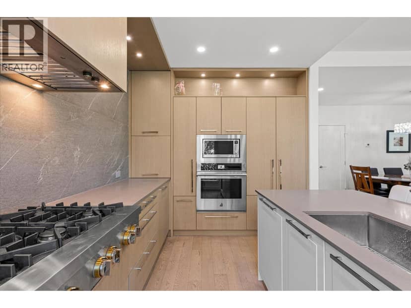 3348 Richter Street — photo 14 of 40