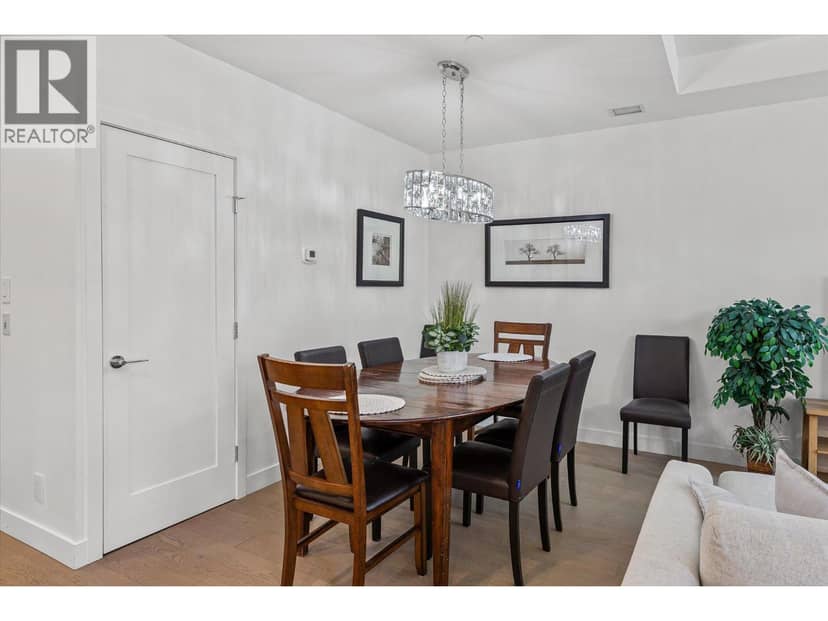 3348 Richter Street — photo 18 of 40