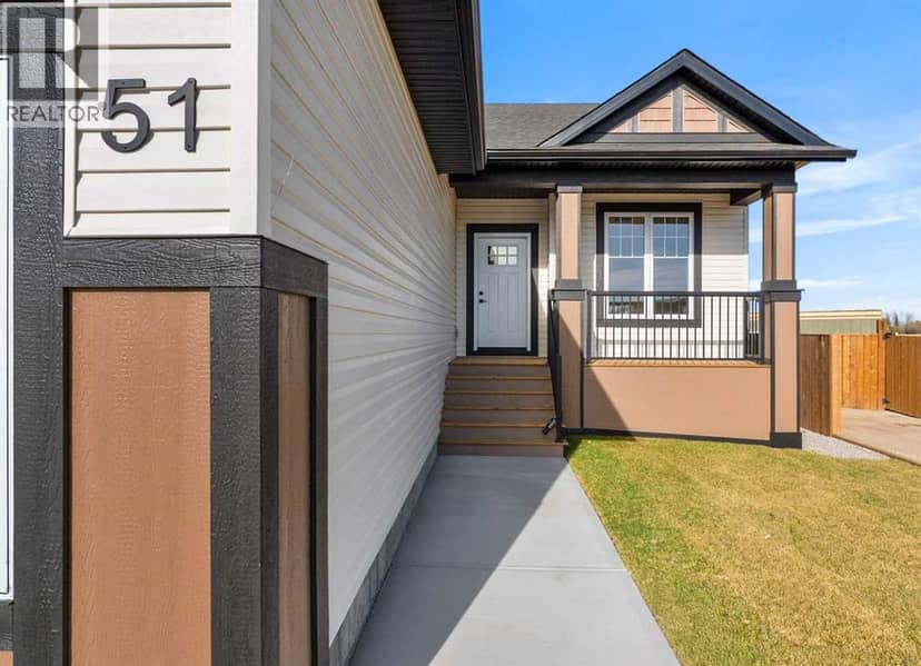 51 Vincent Crescent, Olds, photo 2