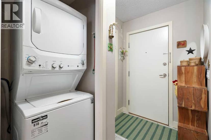 159, 35 Richard Court SW — photo 23 of 40