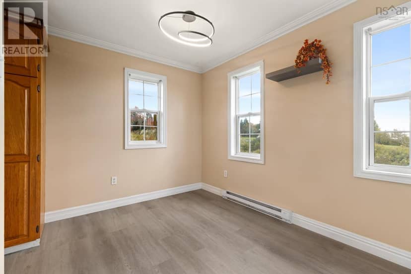 1570 Terence Bay Road — photo 13 of 40