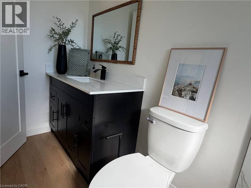 15 CURRIE Street — photo 17 of 28
