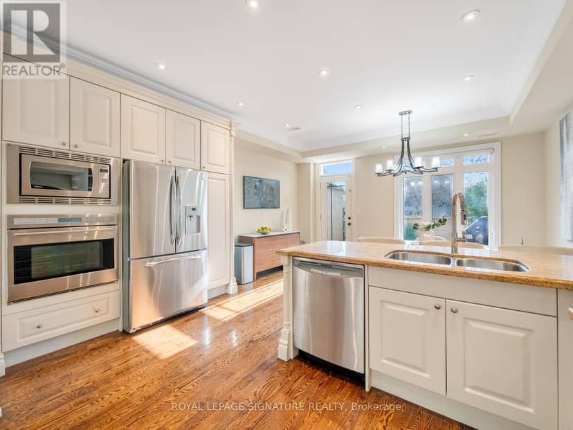 3002 Bayview Avenue — photo 15 of 40