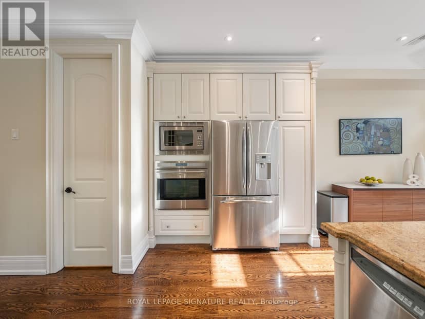 3002 Bayview Avenue — photo 17 of 40
