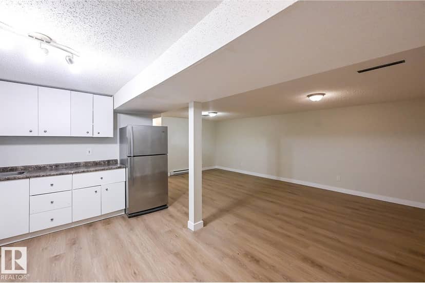 14212 114 ST NW — photo 9 of 18