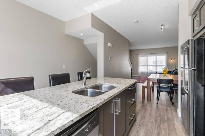 #122 2560 Pegasus Bv NW — photo 11 of 40