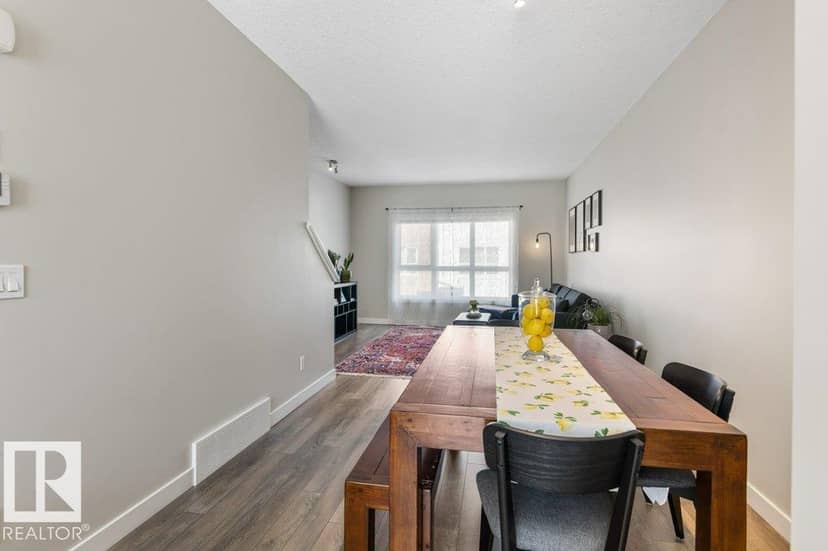 #122 2560 Pegasus Bv NW — photo 12 of 40