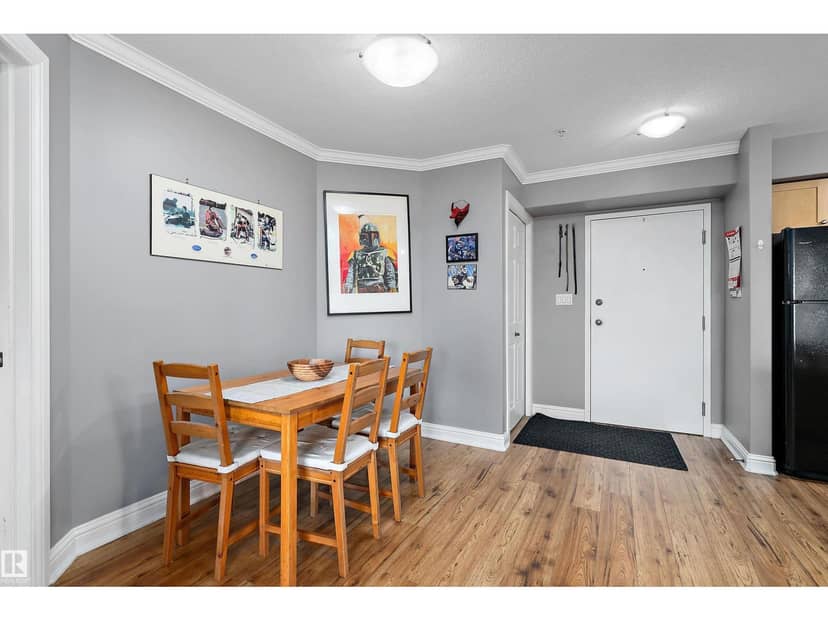 #321 13005 140 AV NW, Edmonton, photo 2
