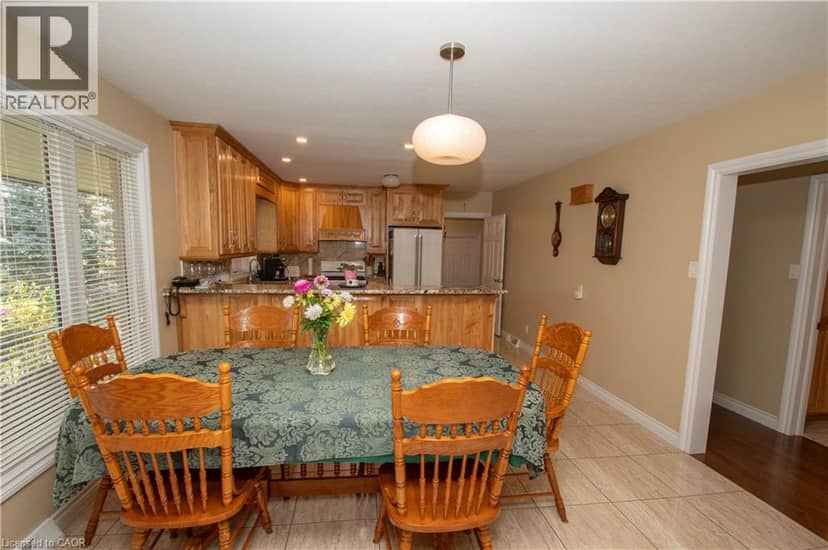 477 DELCREST Avenue — photo 19 of 40