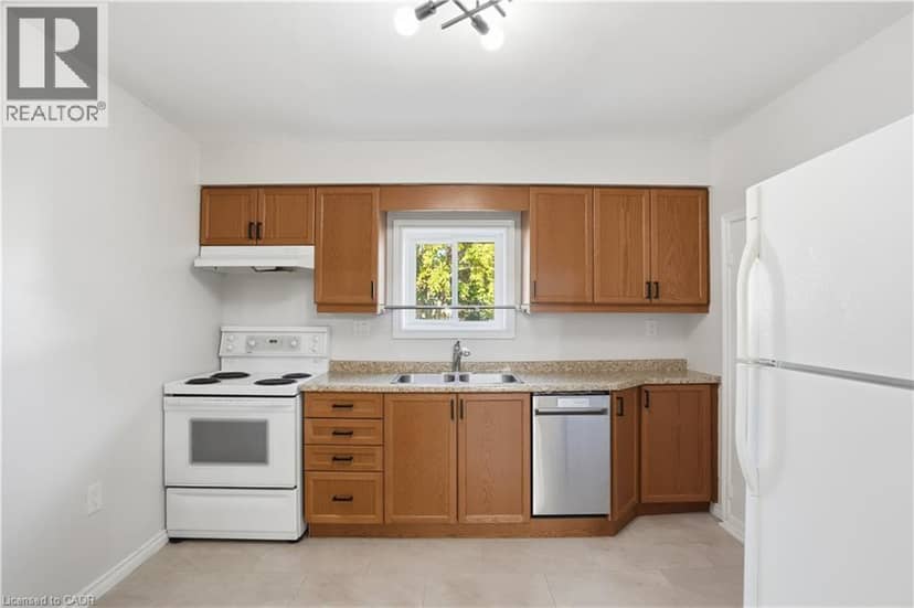 145 CAMPBELL Avenue — photo 10 of 30