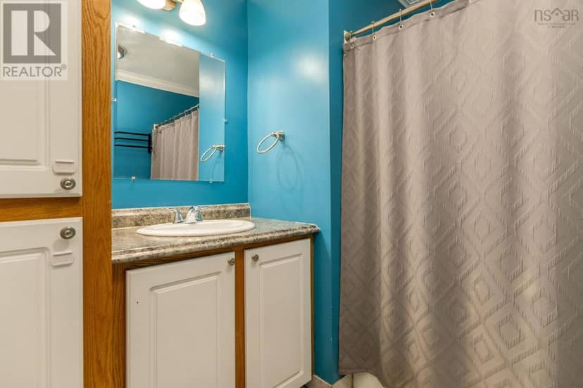 608 Windsor Junction Road — photo 9 of 40