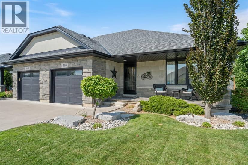 508 Molinari STREET — photo 1 of 40