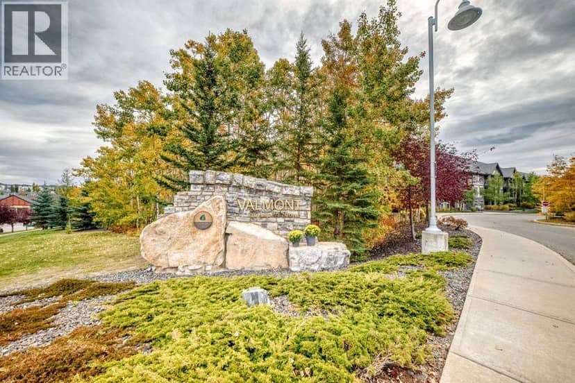 216, 45 Aspenmont Heights SW, Calgary, photo 2