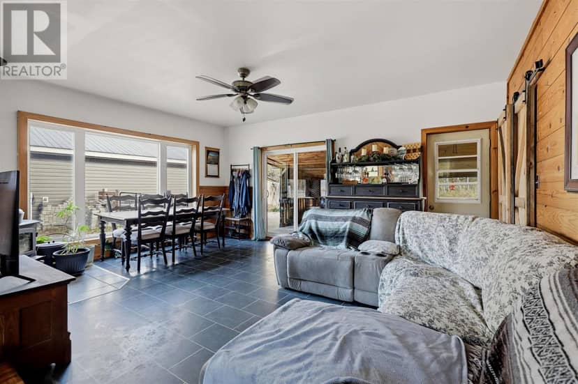 152 MacLean RD, Thessalon, photo 6