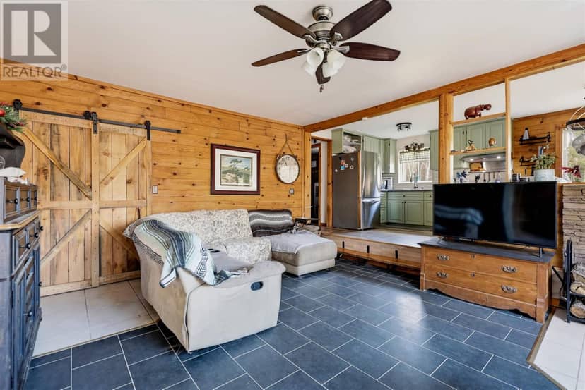 152 MacLean RD, Thessalon, photo 7